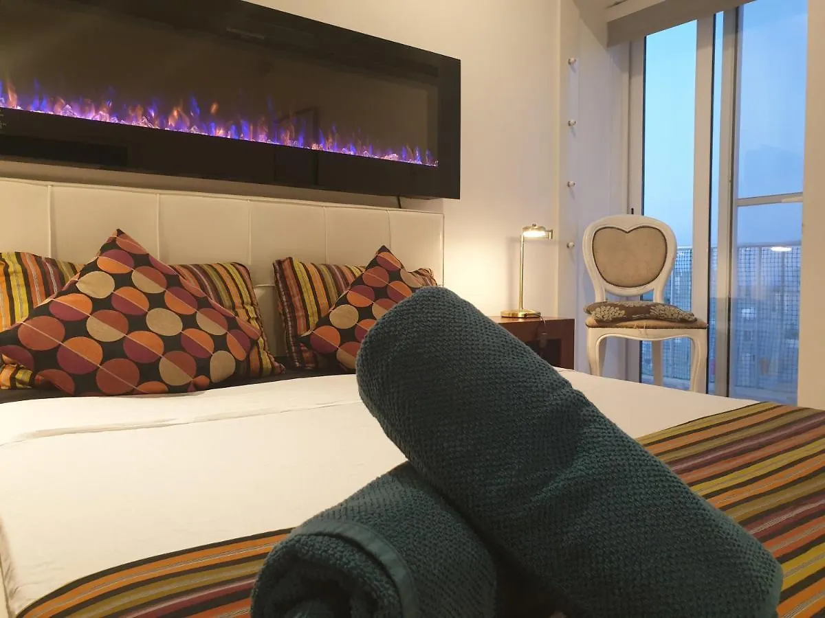 Spinola Court Apartment With Pool And Close To Beach St Julians Center Saint Julian's
