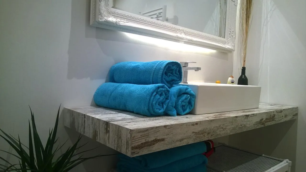 Spinola Court Apartment With Pool And Close To Beach St Julians Center Saint Julian's Malta
