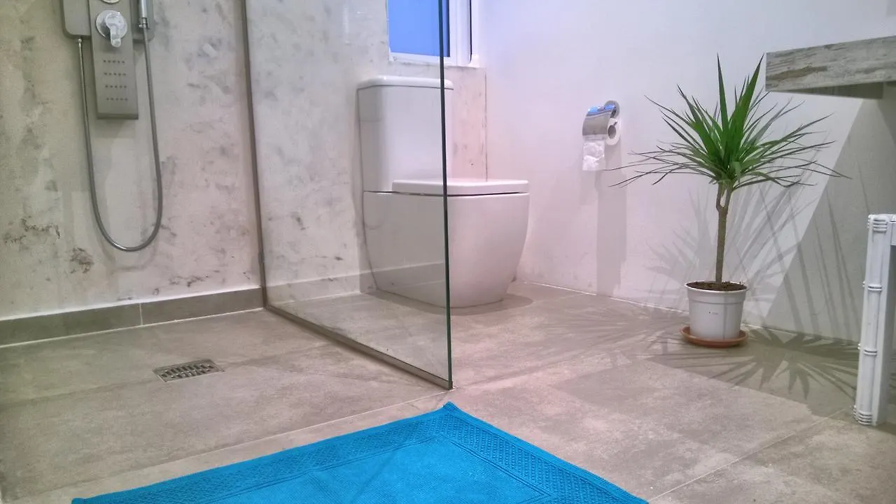 Spinola Court Apartment With Pool And Close To Beach St Julians Center Saint Julian's